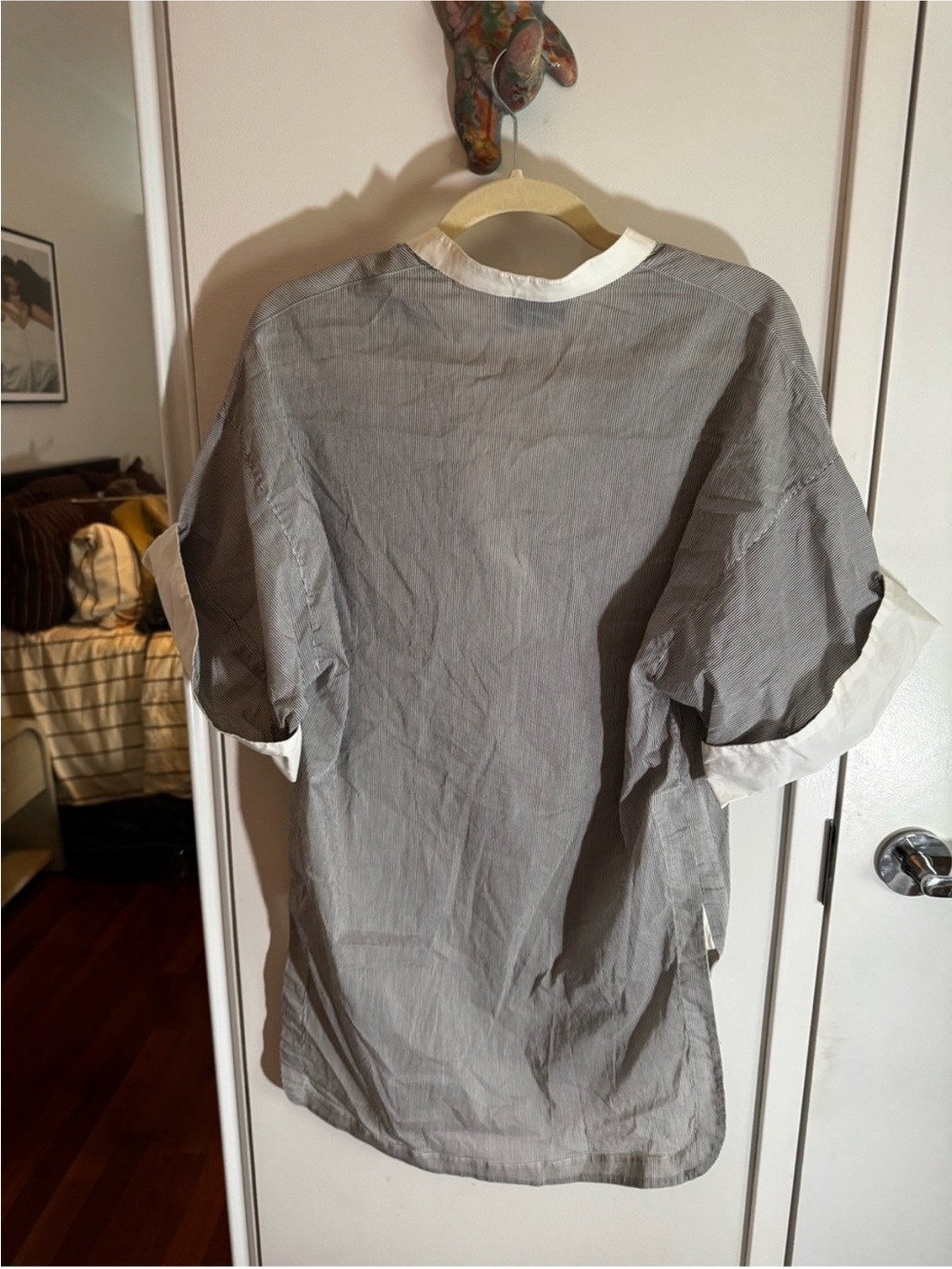 3.1 Phillip Lim Pinstripe Tunic White Cuff Split Neck Short Sleeve Size 2 - Picture 9 of 9